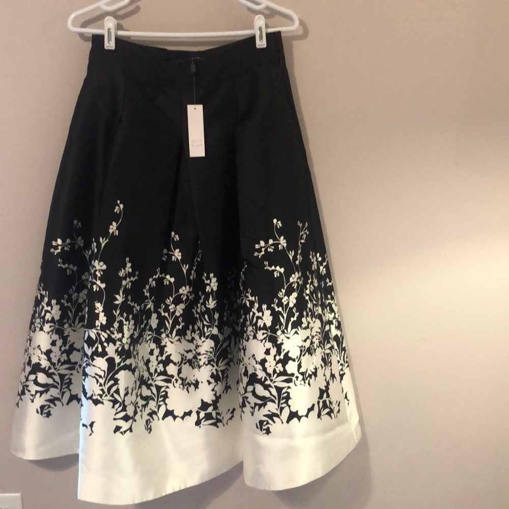 WHBM Skirt